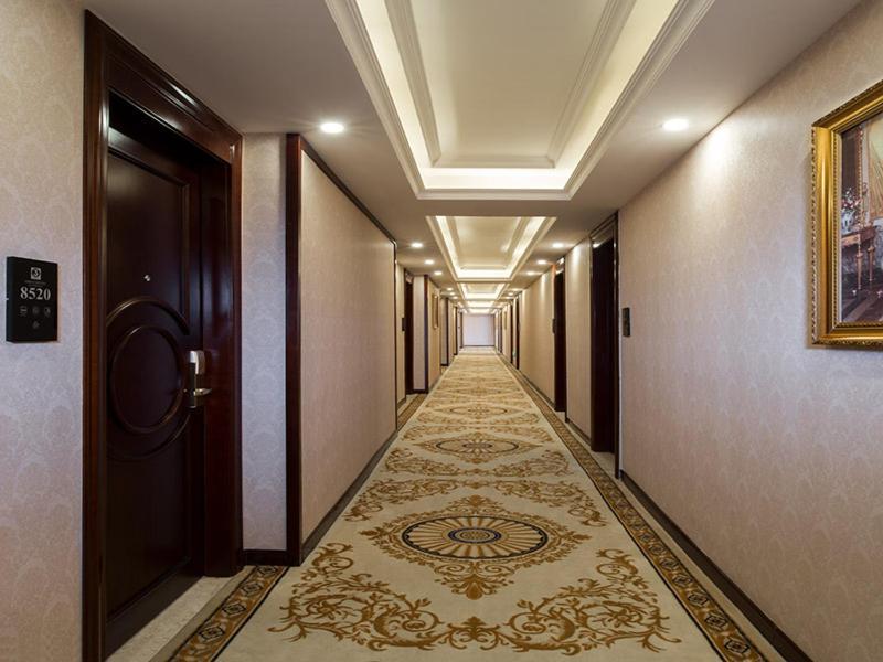 Vienna Hotel Shenzhen Guanlan Tangren Street Экстерьер фото